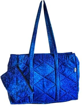 Rima Blue Quilted Large Beach and Pool Tote Bag with Pouch